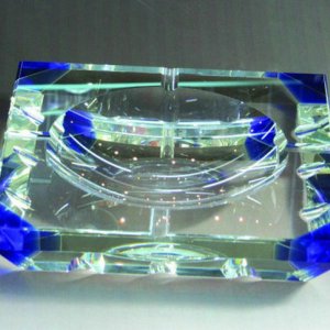 水晶煙灰缸