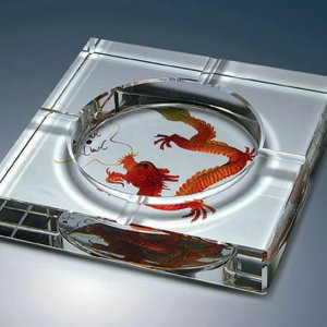 水晶煙灰缸