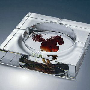 水晶煙灰缸