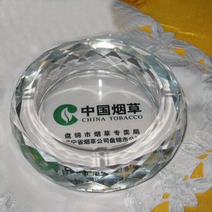 水晶煙灰缸