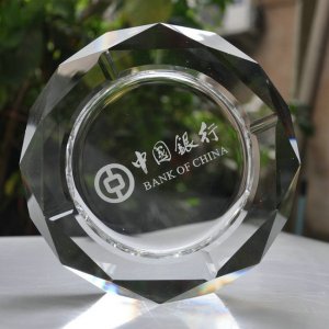水晶煙灰缸